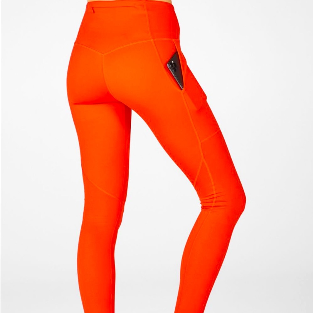 Fabletics - Motion 365 Leggins - image 1